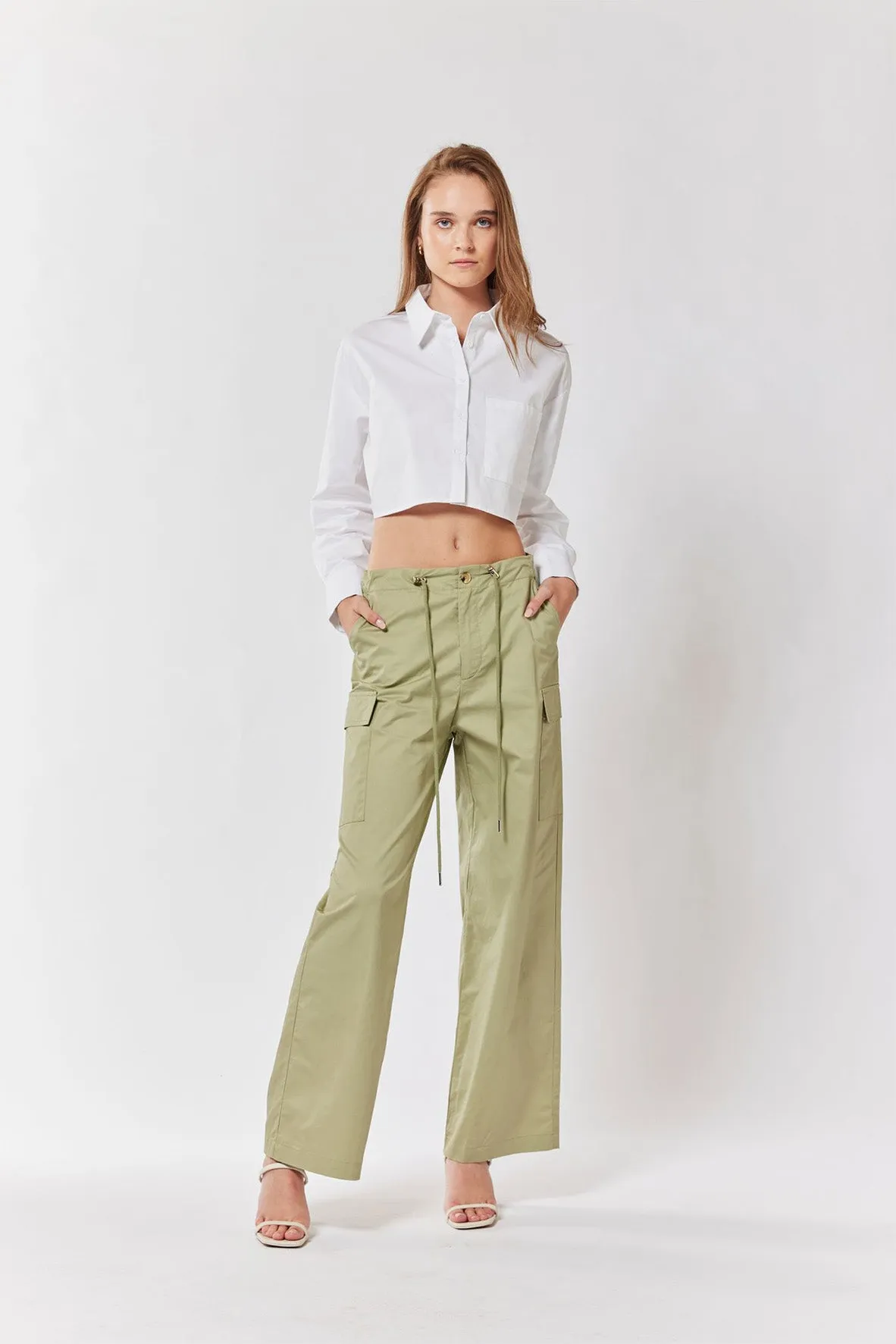 Artemis Cargo Pants In Khaki