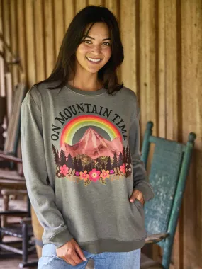 Comfy Pocket Sweatshirt - Mountain Time