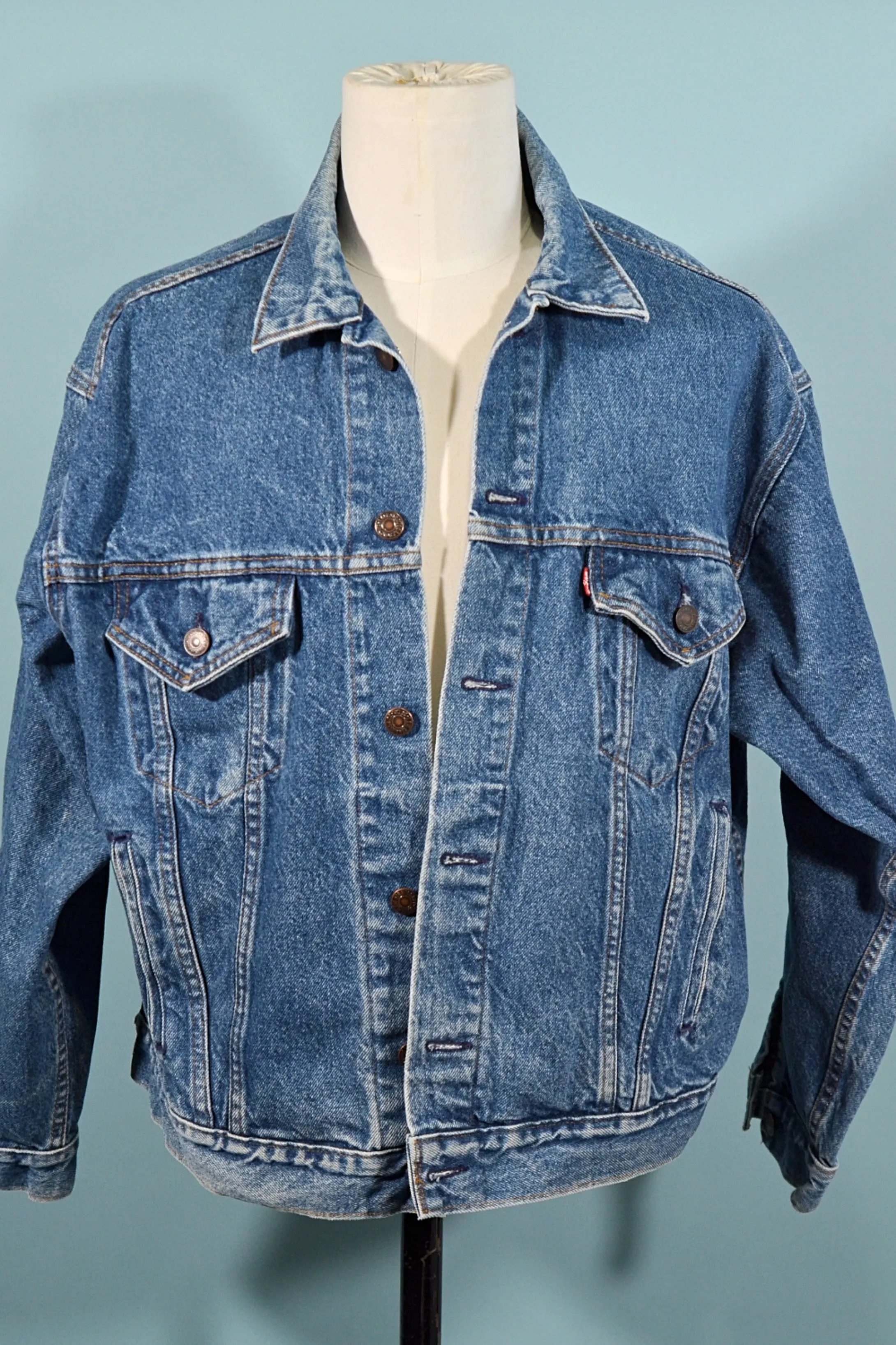 SOLD Vintage Levis Trucker Denim Jacket, USA #70507 0218, Size L