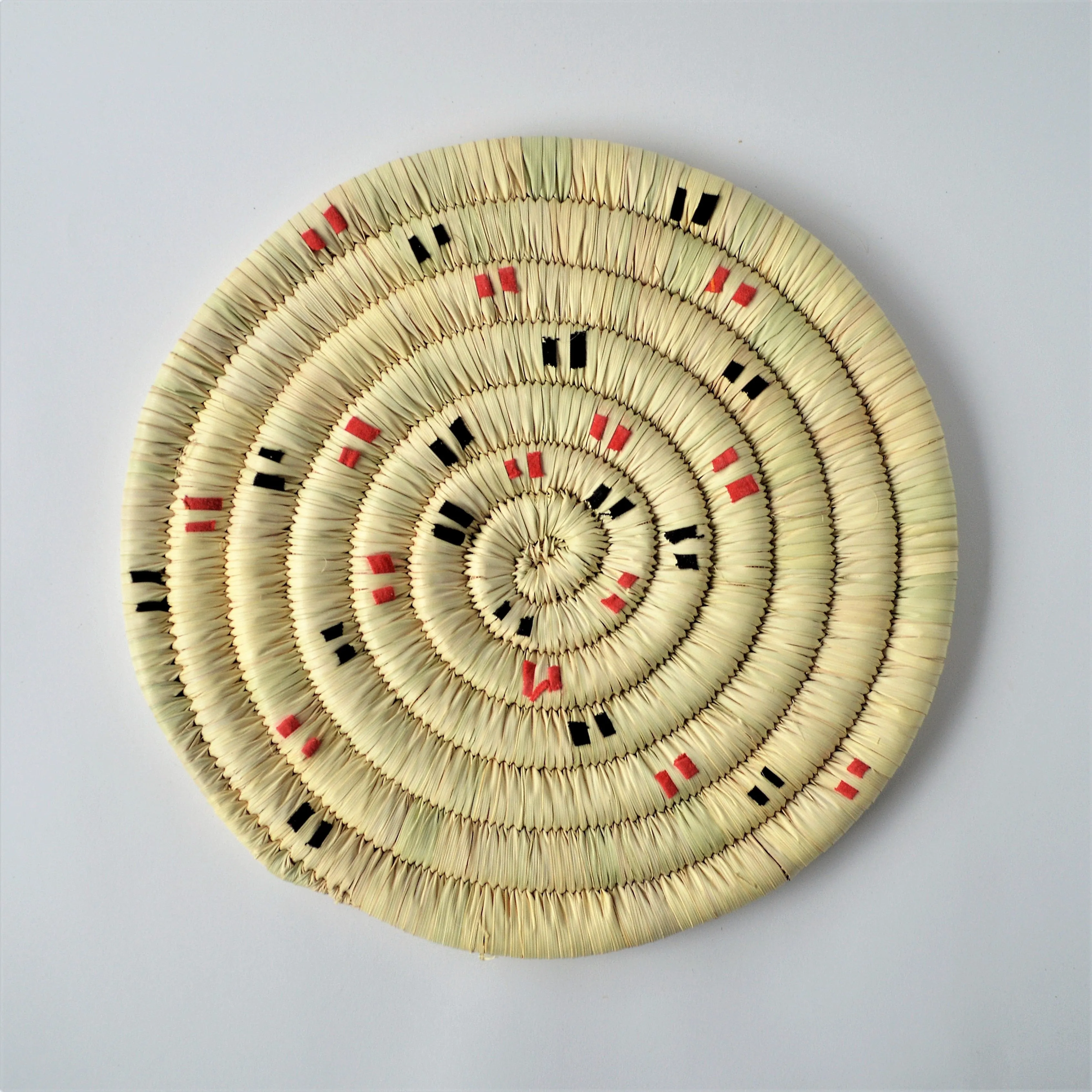 Wahat trivet, Woven palm leaf wicker, Retro, hot pot Coaster, Kitchen hotpad